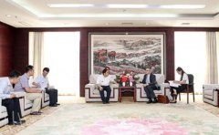 英国驻广州总领馆文化教育领事来广东师大访问